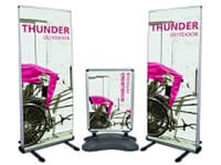 织物和乙烯基户外横幅和人行道标志