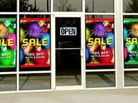 自定义窗口标志和穿孔窗口图形